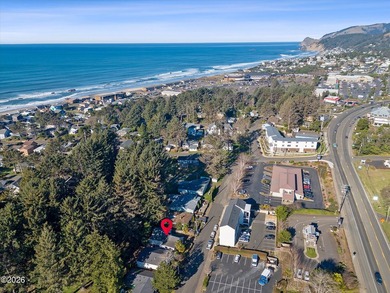 Coastal living awaits in Northwest Lincoln City! This two - photo 2