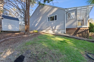 Coastal living awaits in Northwest Lincoln City! This two - photo 3