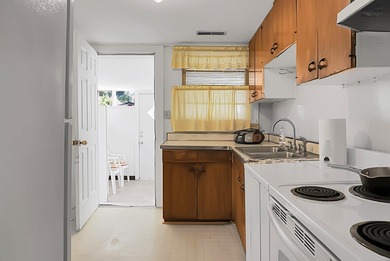Here's your chance to own a beautiful brick home on a spacious - photo 20