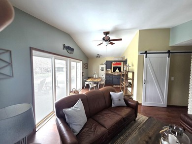 Welcome to 75 Appleview Ct, located in the desirable Apple - photo 24
