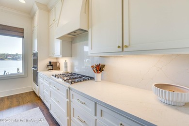 Lake Martin offers an exceptional waterfront lifestyle, and this - photo 5