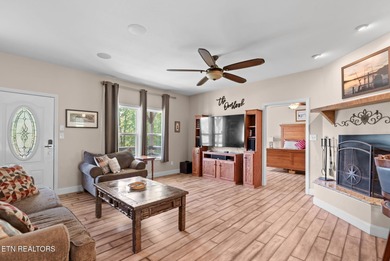 Move-In Ready Lakeview Retreat on a quiet cul-de-sac. Easy - photo 10