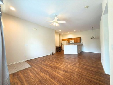 You won't want to miss this!!! Come see this peaceful 2 bed, 1 - photo 3