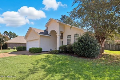 Ross Barnett Reservoir Home For Sale in Brandon Mississippi