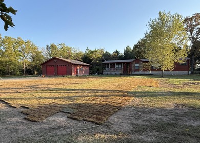 Grand Lake O the Cherokees Home For Sale in Jay Oklahoma