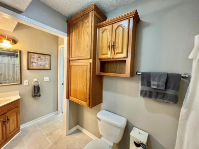 Stunning 2-bed, 2-bath (almost fully furnished) home offers - photo 11