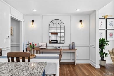 Stunning two-story luxury townhome with ultra convenient - photo 12
