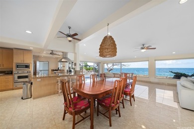 This beautifully appointed and spacious beach house is set in a - photo 4