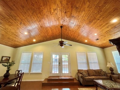 Stunning 2-bed, 2-bath (almost fully furnished) home offers - photo 20