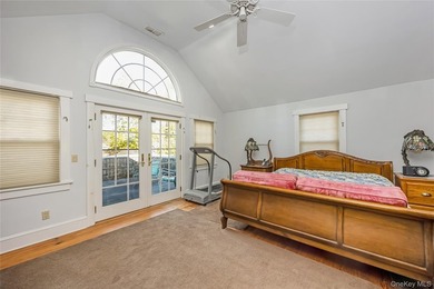 You will fall in love with this stunning colonial home in the - photo 21