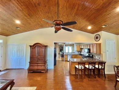 Stunning 2-bed, 2-bath (almost fully furnished) home offers - photo 24