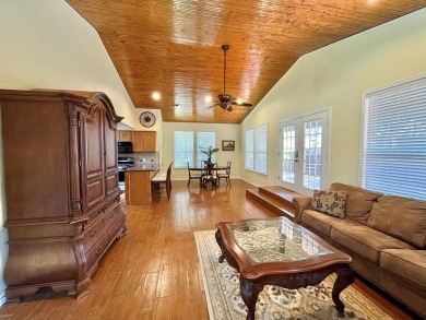 Stunning 2-bed, 2-bath (almost fully furnished) home offers - photo 25
