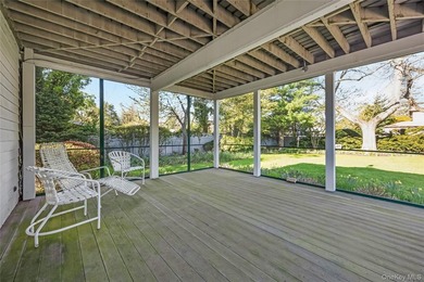 You will fall in love with this stunning colonial home in the - photo 25