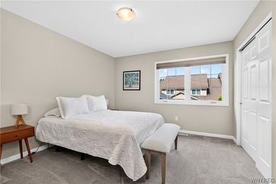 Stunning two-story luxury townhome with ultra convenient - photo 27