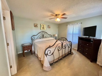 Stunning 2-bed, 2-bath (almost fully furnished) home offers - photo 29