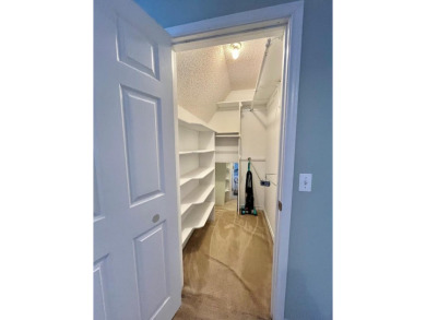 Stunning 2-bed, 2-bath (almost fully furnished) home offers - photo 31