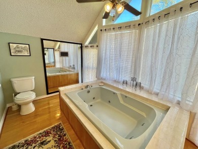Stunning 2-bed, 2-bath (almost fully furnished) home offers - photo 36
