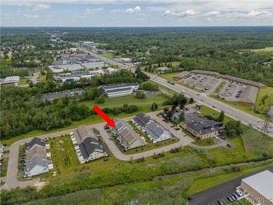 Stunning two-story luxury townhome with ultra convenient - photo 44