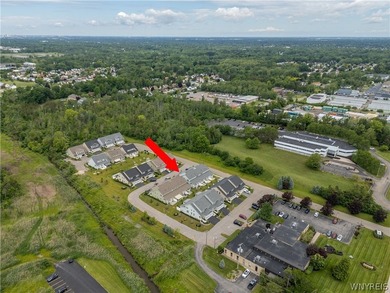 Stunning two-story luxury townhome with ultra convenient - photo 47
