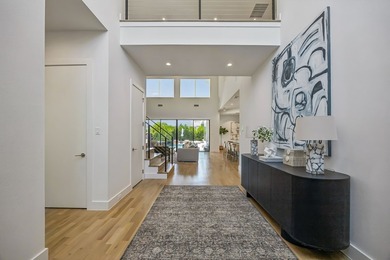 Stunning home in the heart of Lakewood, the coveted C-Streets - photo 2