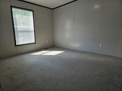 Own your own home in a quiet, well-maintained neighborhood! This - photo 4