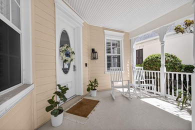 Exceptional updated 3 bed + den, 2.5 bath A-Model w/pool in New - photo 4
