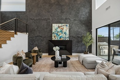 Stunning home in the heart of Lakewood, the coveted C-Streets - photo 6