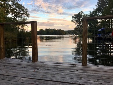 Lake life - farm life you can have it all with this spacious 3 - photo 2