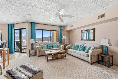 Big Boulder Lake Condo For Sale in Lake Harmony Pennsylvania