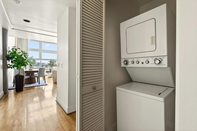 Sophisticated, urbane, and effortlessly chic, this sun-drenched