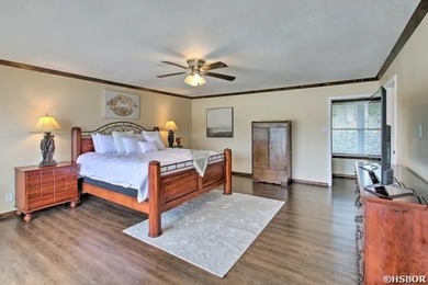 115 WOODSTOCK... LAKE HAMILTON WATERFRONT HOME w/ Land to Build - photo 21