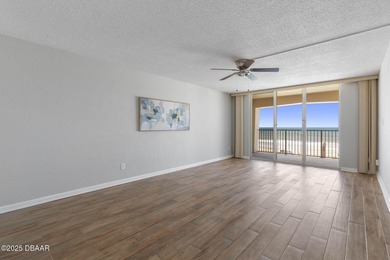 Priced well below the average for Direct Oceanfront Living! Life - photo 4
