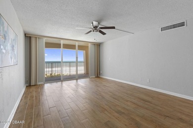 Priced well below the average for Direct Oceanfront Living! Life - photo 5