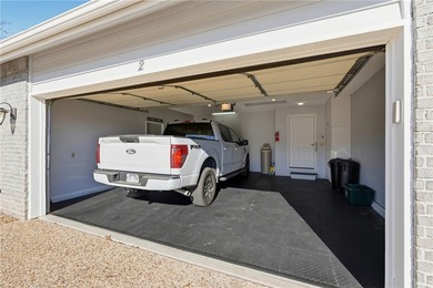 Elegant, updated 1,976 sq ft home offering sweeping views of - photo 26