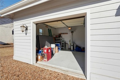 Elegant, updated 1,976 sq ft home offering sweeping views of - photo 27