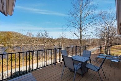 Elegant, updated 1,976 sq ft home offering sweeping views of - photo 30