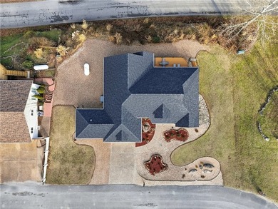 Elegant, updated 1,976 sq ft home offering sweeping views of - photo 33
