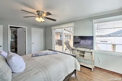 115 WOODSTOCK... LAKE HAMILTON WATERFRONT HOME w/ Land to Build - photo 35