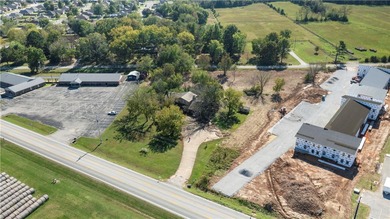 Excellent Development Opportunity! 2.5 flat acres with dual road - photo 9