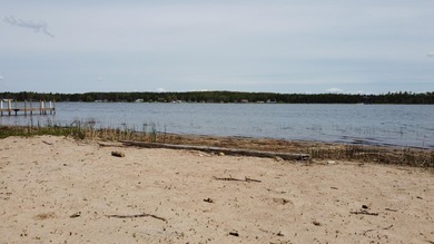 Outstanding Lasalle Island building lot offers an authentic - photo 6