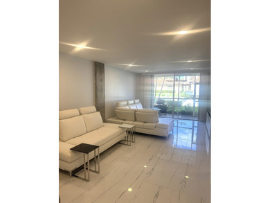 This gorgeous ground floor condo has wide Intercoastal views and - photo 6