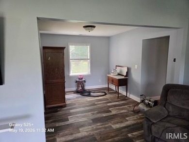 Cute, updated home. All new plumbing, electrical, HVAC - photo 5