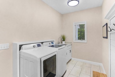 Welcome to 3372 Wood Duck Drive - a home that doesn't just sit - photo 13