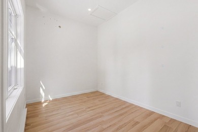 An exceptional opportunity to acquire a property on the shores - photo 20