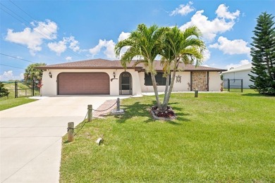 This PRIME SALT WATERFRONT home gives you EXCEPTIONALLY QUICK - photo 2