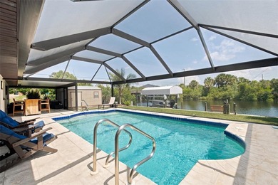 This PRIME SALT WATERFRONT home gives you EXCEPTIONALLY QUICK - photo 10