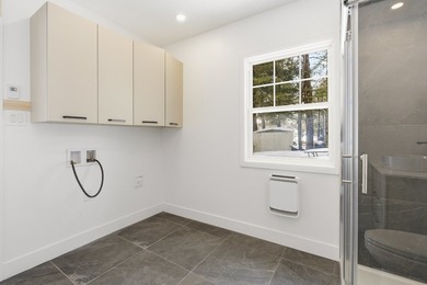 An exceptional opportunity to acquire a property on the shores - photo 37