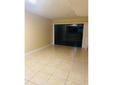 NICE 3/2 LOCATED ON THE HEART OF WEST PALM - photo 42