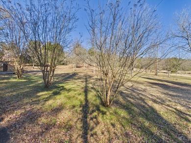 This spacious 4 bedroom 3.5 bath home offers approximately 3,079 - photo 3