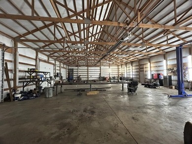 Prime Commercial Opportunity on West Main Street in Mountain - photo 6